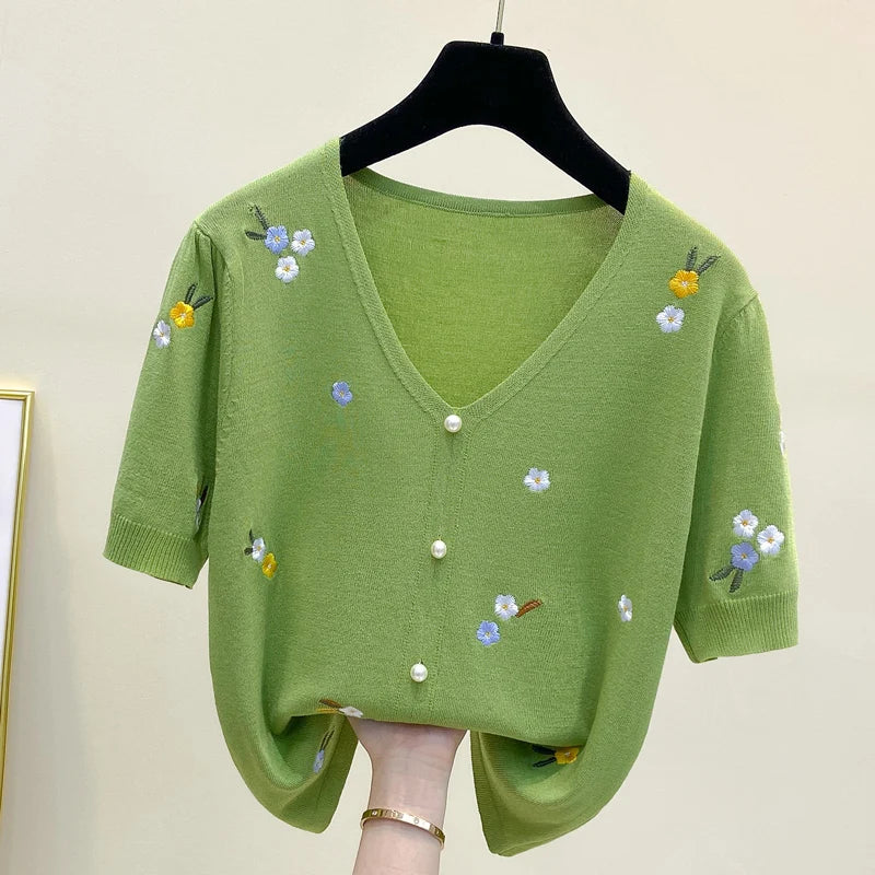 T-shirt women 2025 summer v-neck cotton sweater women embroidery casual tops flower women's clothes tees slim knit sweater