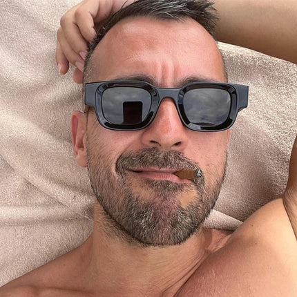 Popular Small Square Sunglasses for Men New Classic Fashion Design Retro Man Sun Glasses Goggles Eyewear Gafas De Sol Mujer
