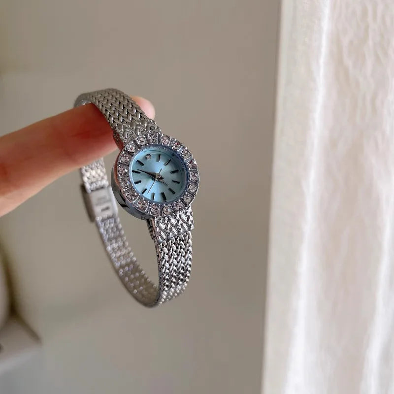 2025 New Ladies Watches High-End Luxury Elegant Diamond Gold Dial Quartz Watch Women's Vintage Bracelet Wristwatch Gift Clock