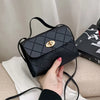 Ladies' fashionable shoulder bag is lightweight and practical, suitable for students and office casual wear, slanted backpack