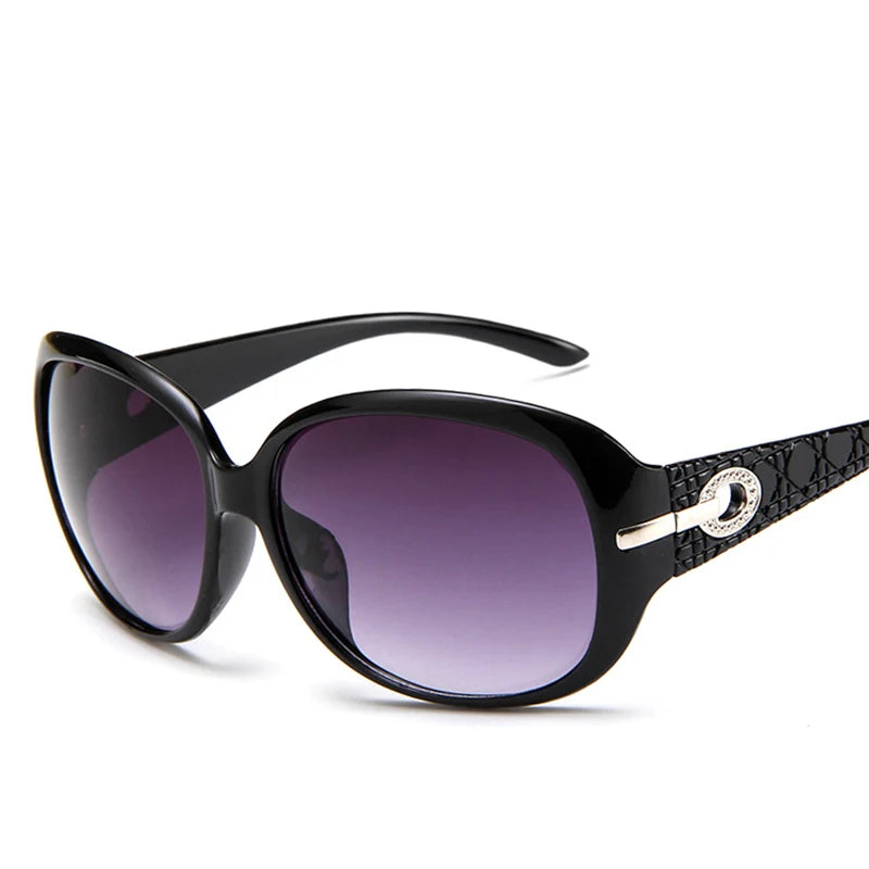 Women  Sunglasses Elegant Comfortable Sunglasses Fashion hollow Style Sun Glasses Large Frame Outdoor Eyeglasses summer UV400