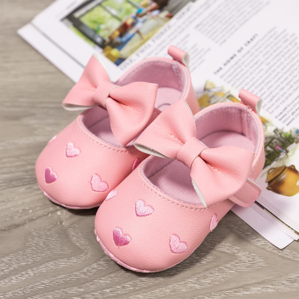 Baby Shoes Classic Dress Cute Bow-knot Heart Anti-slip Soft Sole First Walkers Infant Baby Girls Toddler Shoes 0-18m