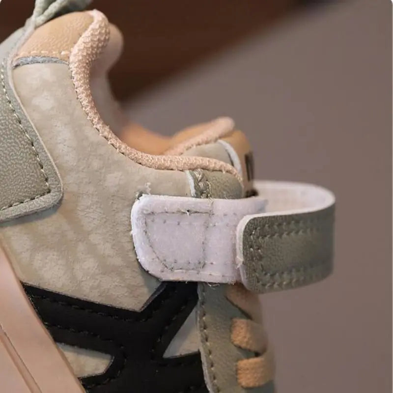 New Baby Shoes Retro Leather Boy Girl Shoes Multicolor Toddler Rubber Sole Anti-slip First Walkers Infant Newborn Moccasins 2025