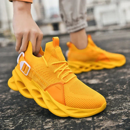 Men's Shoes Fashion Lightweight Breathable Mesh Sports Shoes Man Outdoor Leisure Comfortable Walking Running Sneakers for Men