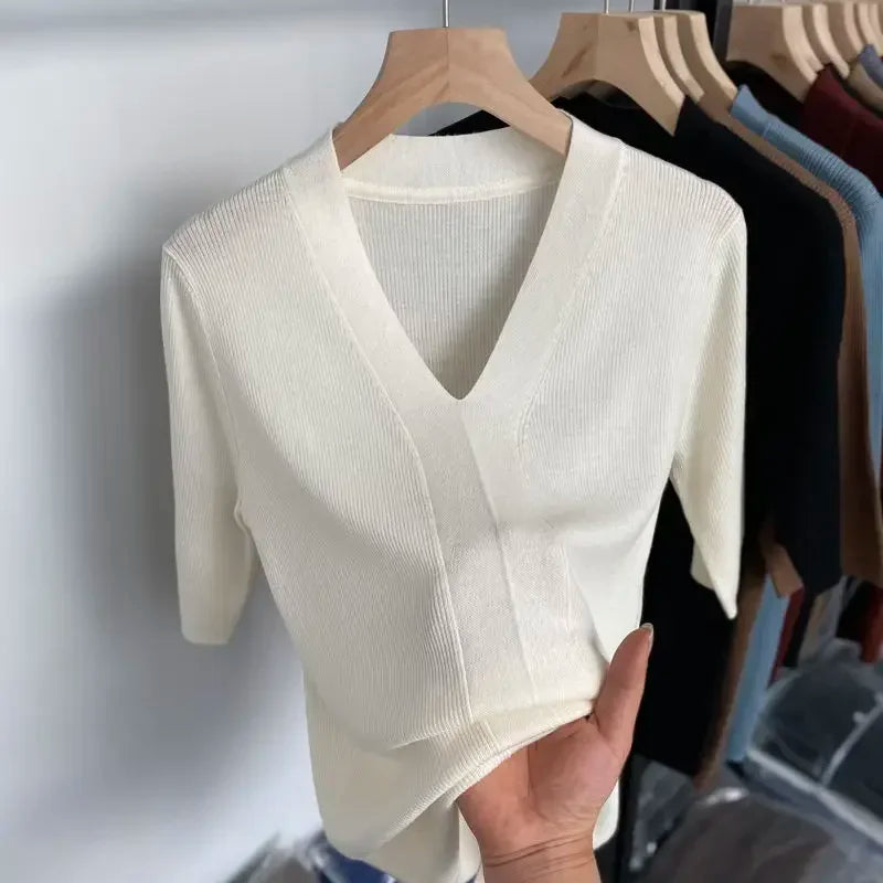 Women's T-shirt Short Sleeve Tee V Neck T-shirts Female Summer 2024 New Slim Casual Solid Color Green Knitted T Shirt for Women